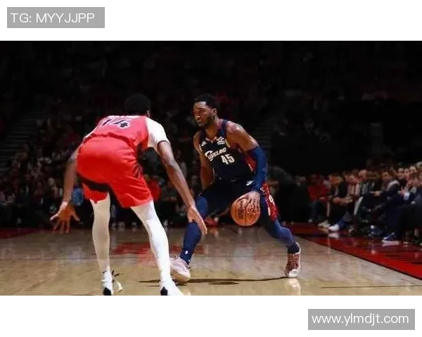 2016年NBA季后赛骑士与猛龙第二场精彩对决回顾与分析