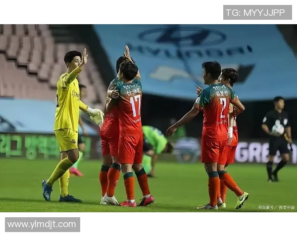 中超最佳阵容揭晓!蓉城成大赢家,3线4人当选,海港申花各2人 中超最佳阵容揭晓!蓉城成大赢家,3线4人当选,海港申花各2人